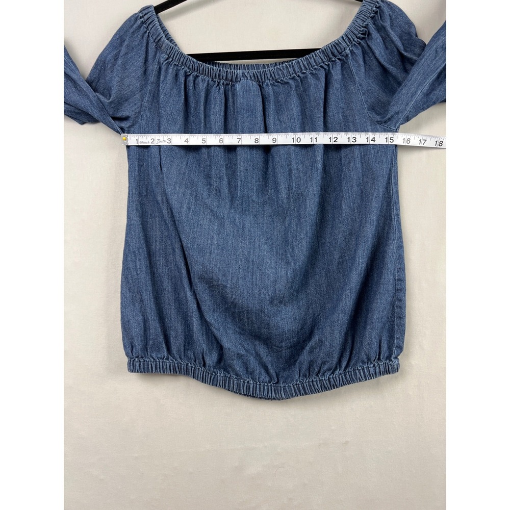 Universal Thread Denim Top Womens Small Peasant Blue Off Shoulder 3/4 Sleeve - Picture 5 of 8